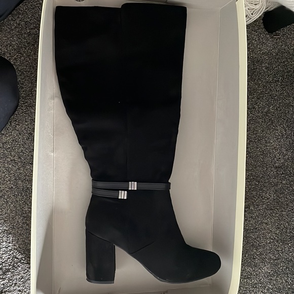 Black suede boots only used ones - Picture 2 of 8